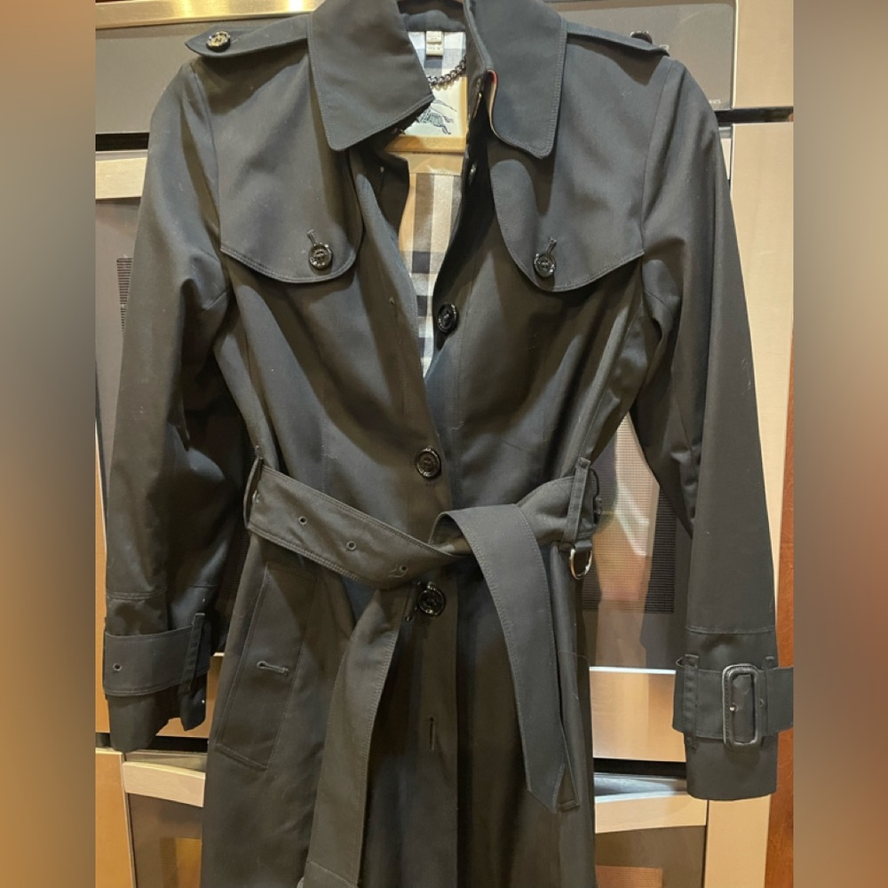 NWOT! Burberry Baldwin black traditional trench - 4